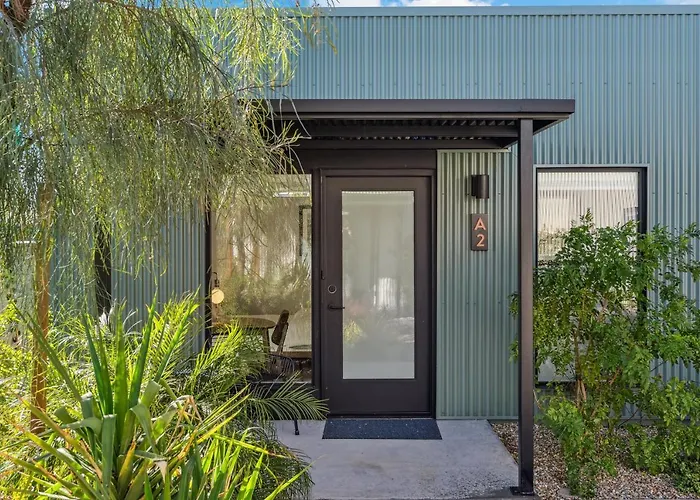 4 Square Apartment Phoenix